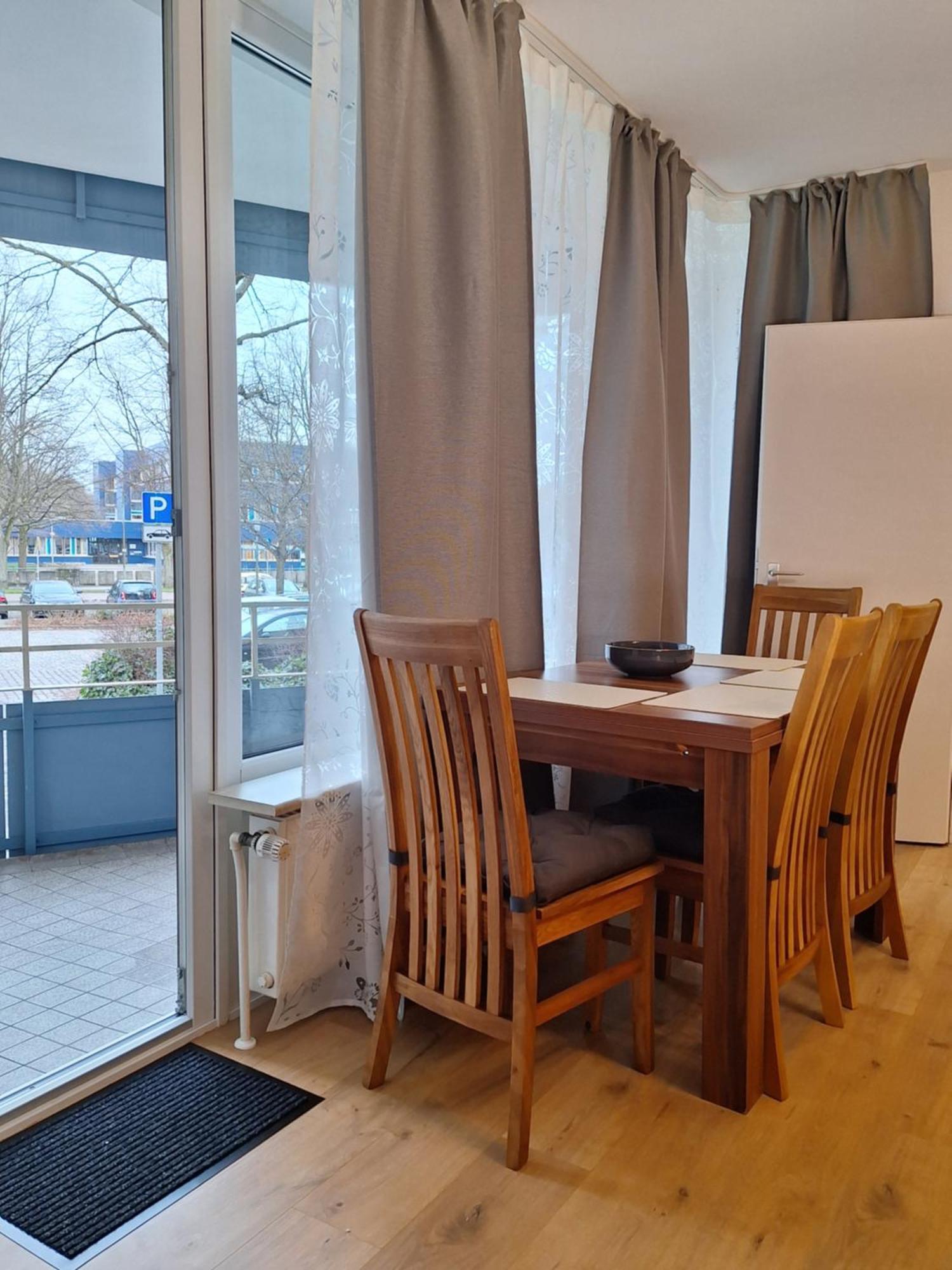 Ferienwohnung Alea, Zentrumsnah เบรเมอร์ฮาเฟิน ภายนอก รูปภาพ