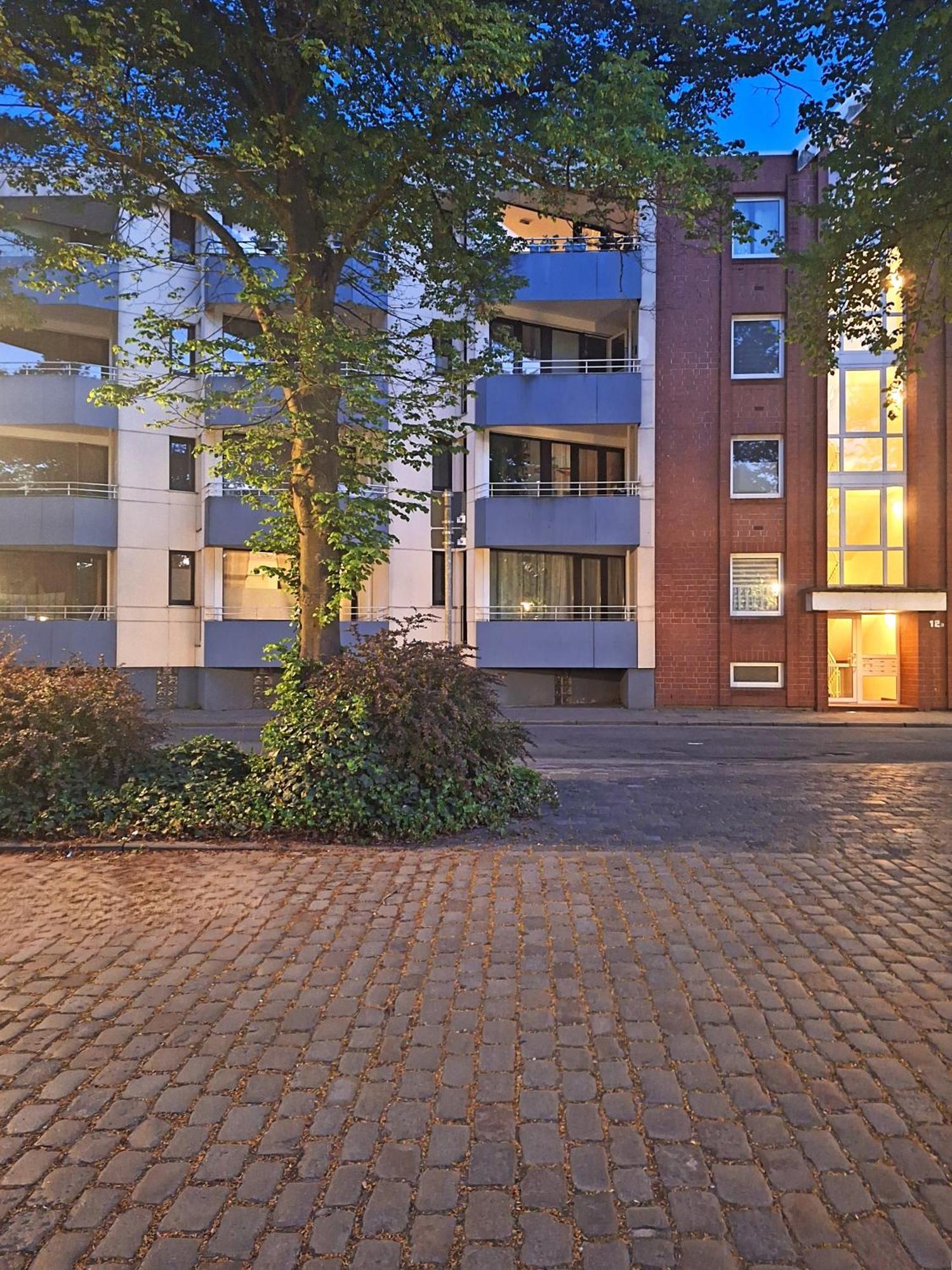 Ferienwohnung Alea, Zentrumsnah เบรเมอร์ฮาเฟิน ภายนอก รูปภาพ